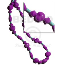 Lei kukui seeds and Lei kukui seeds and