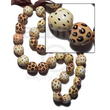 Kukui seeds in animal print Kukui seeds in animal print