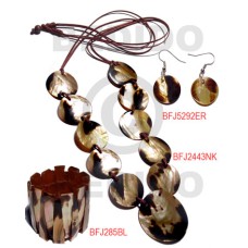 Set jewelry ordered individually as Set jewelry ordered individually as