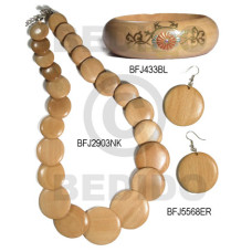 Set jewelry ordered individually as Set jewelry ordered individually as