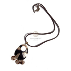 Brown leather thong 50mmx40mm Brown leather thong 50mmx40mm