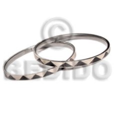 Laminated hammershell natural white black tab Laminated hammershell natural white black tab