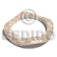 Natural kabibe shell blocking wavy Natural kabibe shell blocking wavy