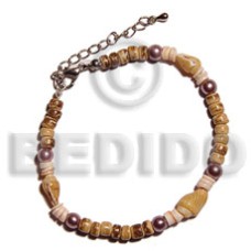 Pink luhuanus yellow nassa beads Pink luhuanus yellow nassa beads
