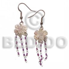 Dangling 15mm grooved hammershell flower Dangling 15mm grooved hammershell flower