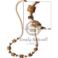 2-3mm coco heishe bleached 2-3mm coco heishe bleached