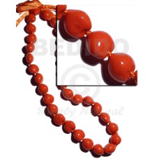 Lei kukui nut in Lei kukui nut in