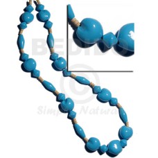 Lei kukui seeds and Lei kukui seeds and