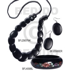 Set jewelry ordered individually as Set jewelry ordered individually as