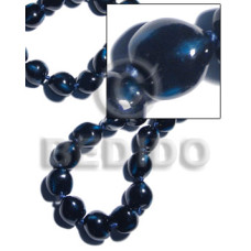 16 pcs. of kukui nuts 16 pcs. of kukui nuts