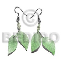Dangling double leaf pastel green