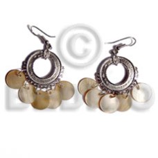 Dangling 12mm round mop in