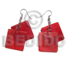 Dangling square 30mm laminated red Dangling square 30mm laminated red
