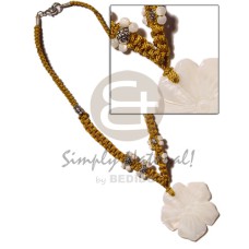 40mm kabibe shell flower 40mm kabibe shell flower