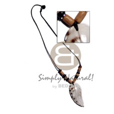 50mmx20mm leaf cowrie tiger shell 50mmx20mm leaf cowrie tiger shell